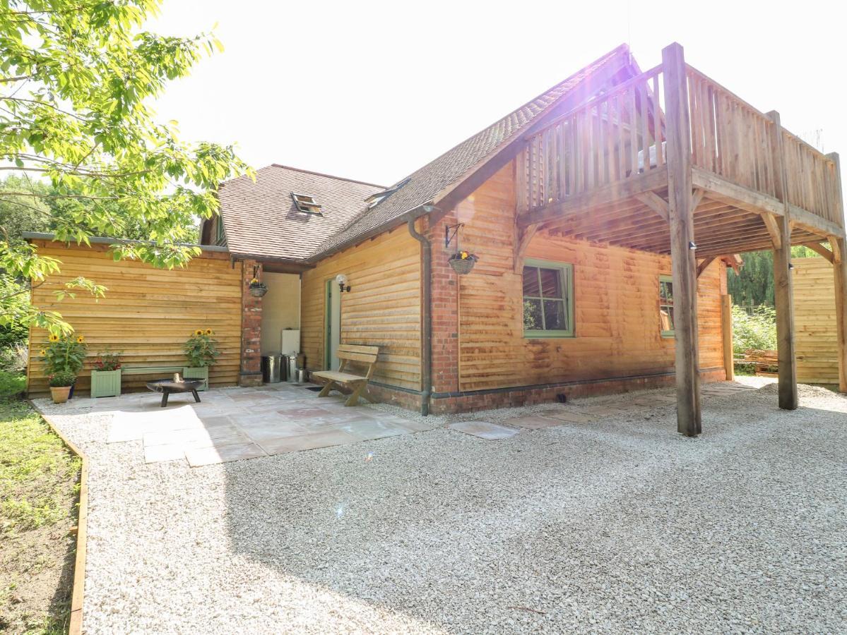 Old Wood Coach House Villa Lincoln Exteriör bild